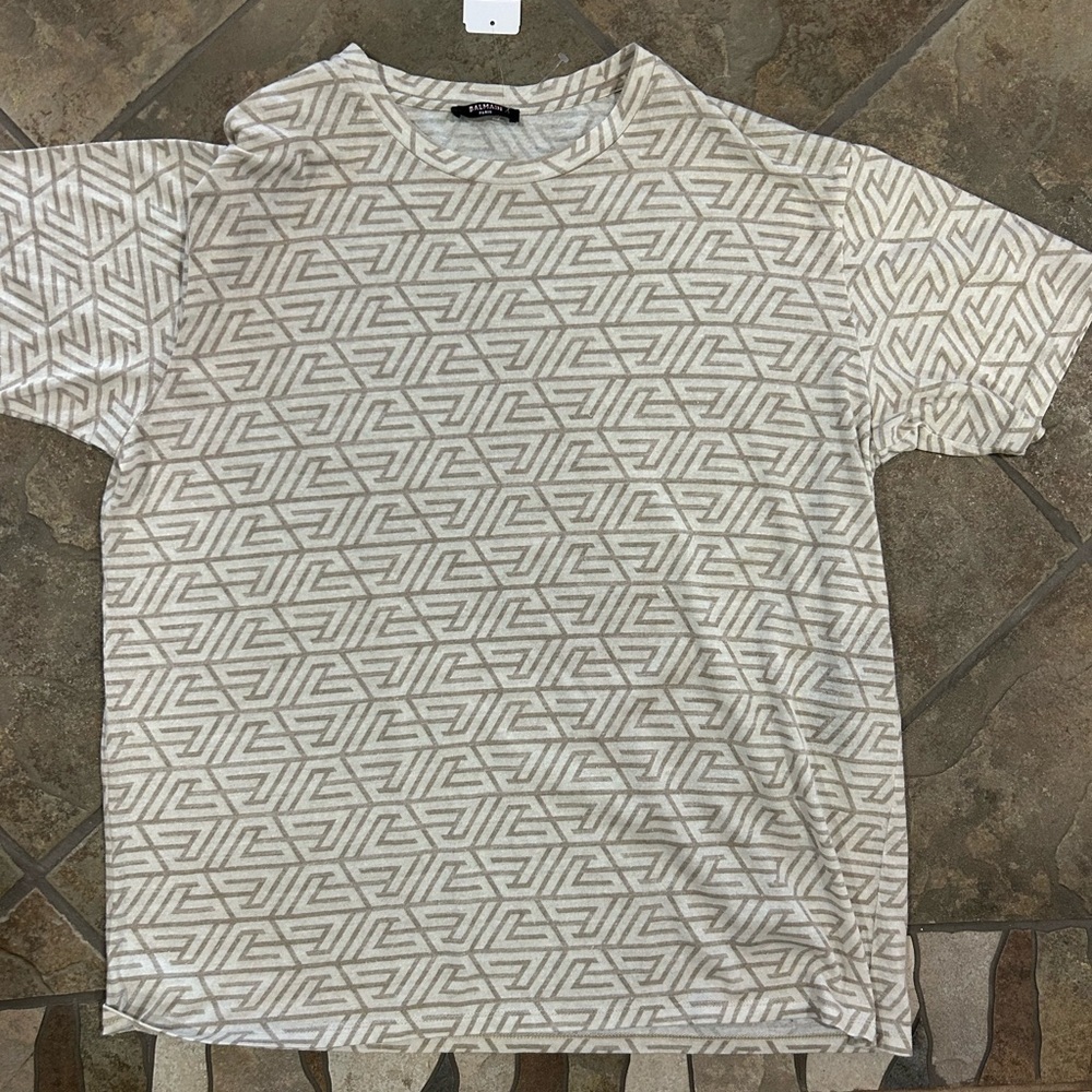 Men's Balmain oversized cotton shirt with printed pyramid monogram size small